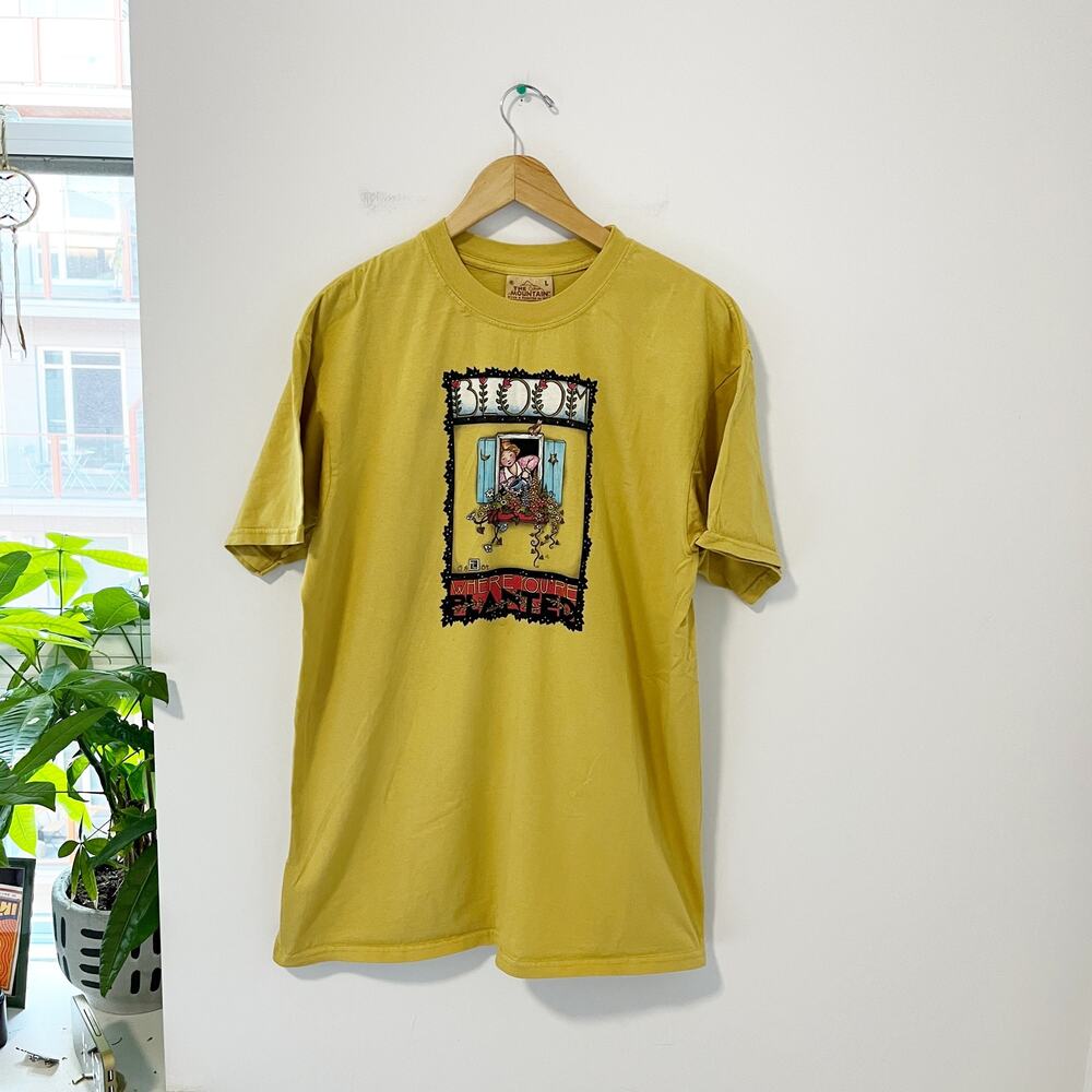 The Mountain Bloom Where You Are Planted Graphic Tee Size Large